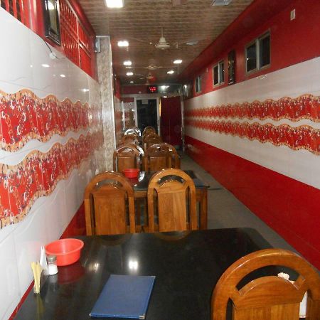 Hotel Surja Laxmi Raiganj Eksteriør bilde