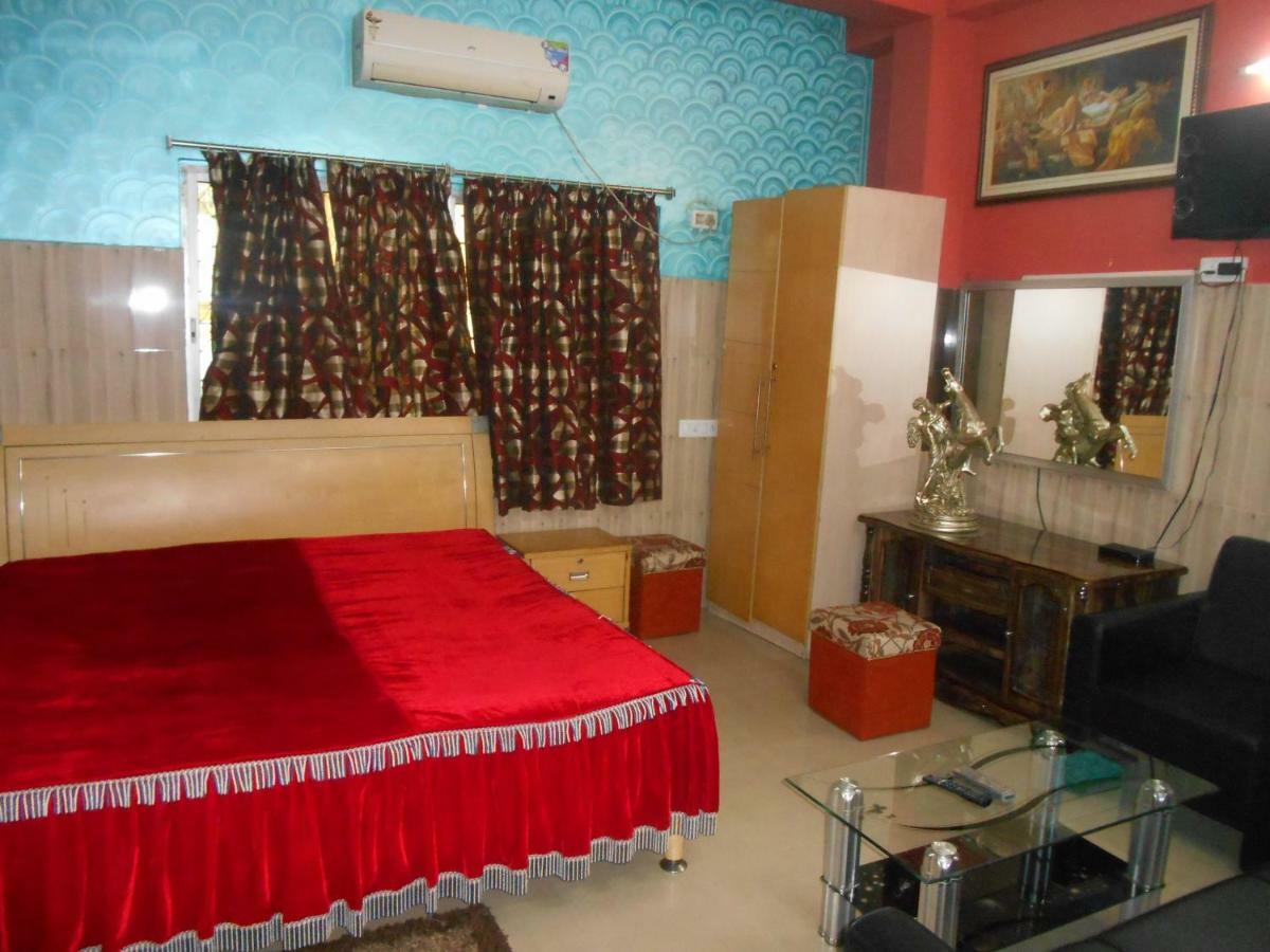 Hotel Surja Laxmi Raiganj Eksteriør bilde