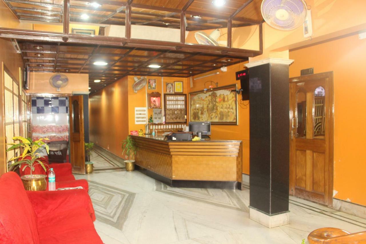 Hotel Surja Laxmi Raiganj Eksteriør bilde